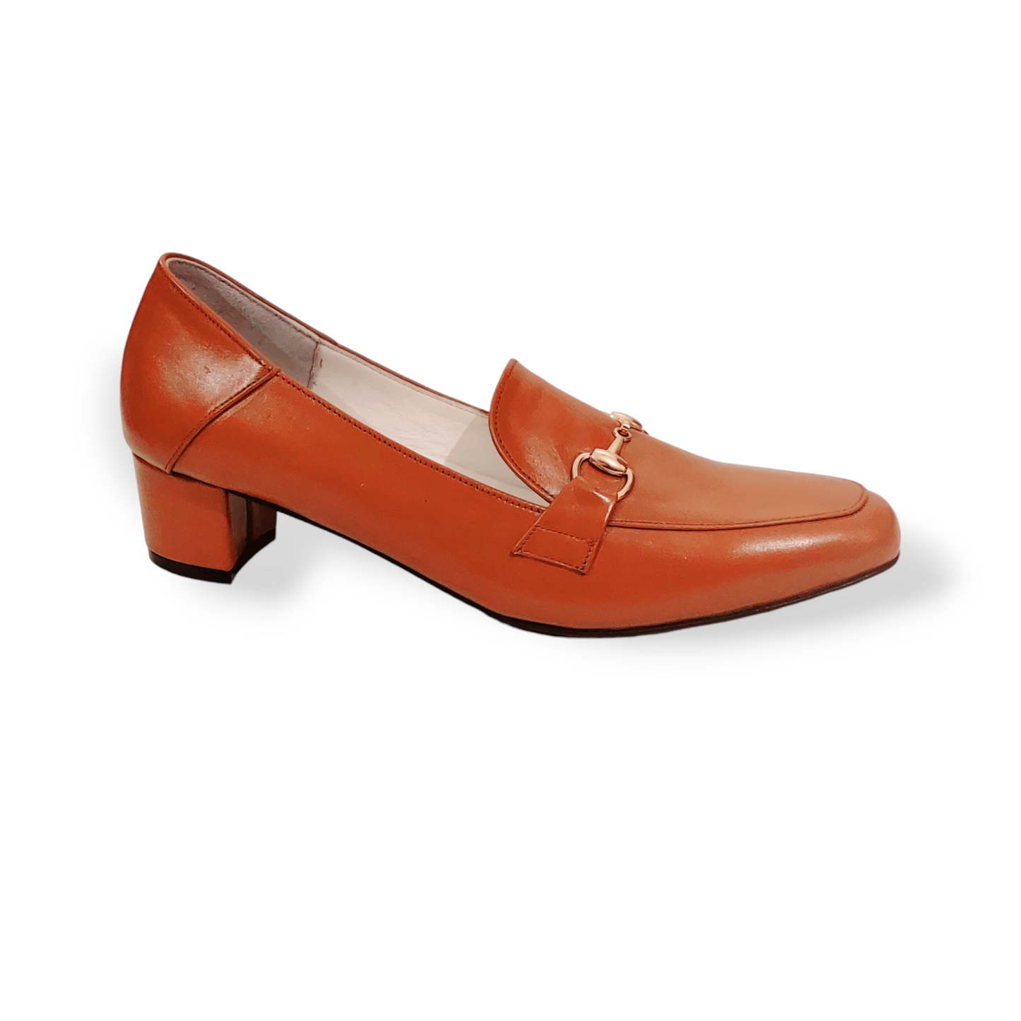 Ladies leather court shoe LS05