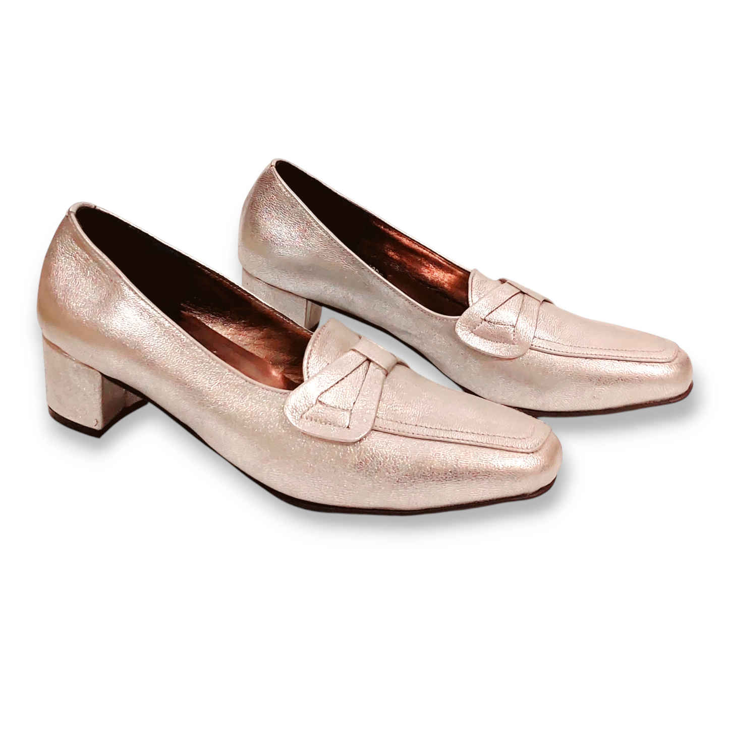 Ladies leather court shoe LS06