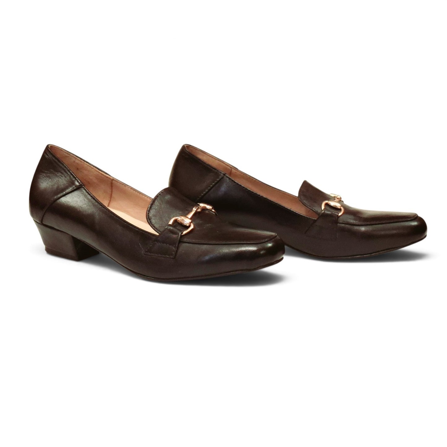 Ladies leather court shoe LS110