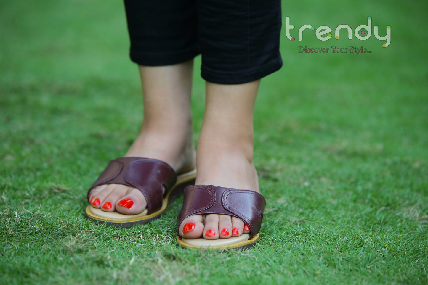 Leather Chappal Design IS001