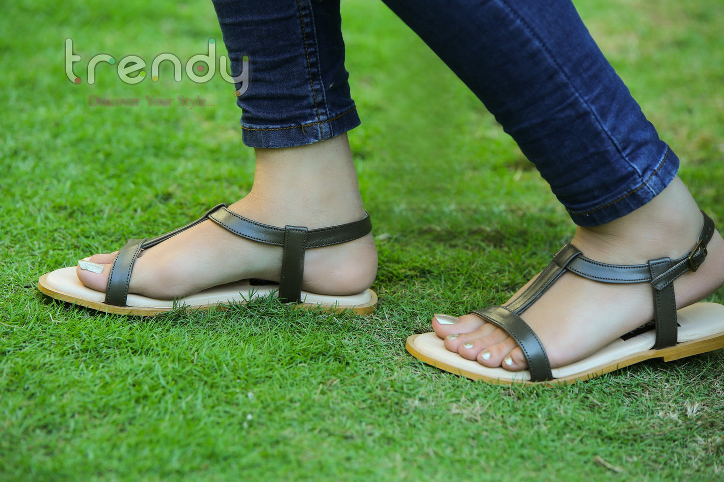 Leather Flat Sandal Design MS003