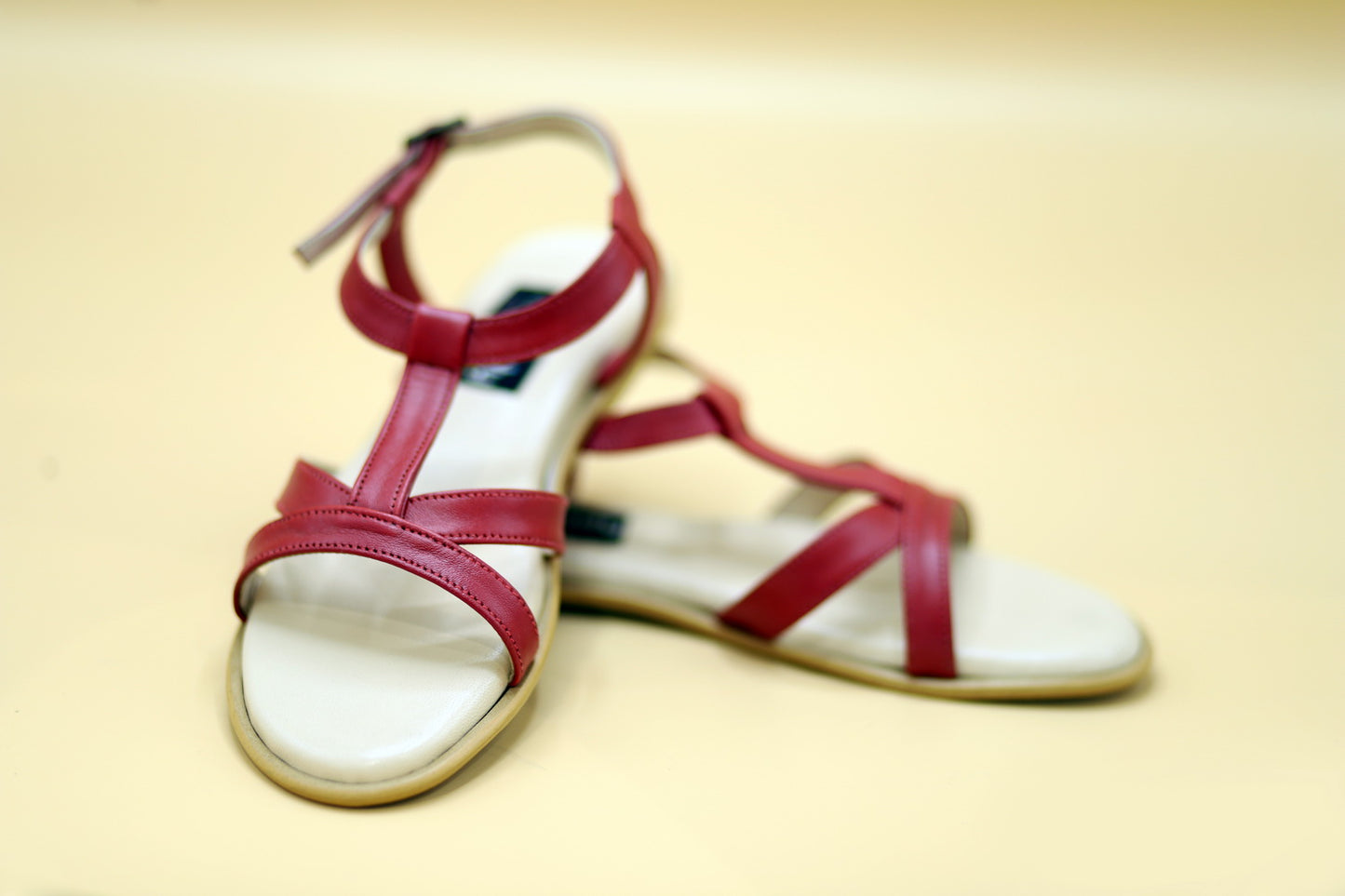 Leather Flat Sandal Design MS004