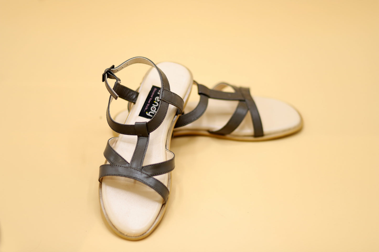 Leather Flat Sandal Design MS004