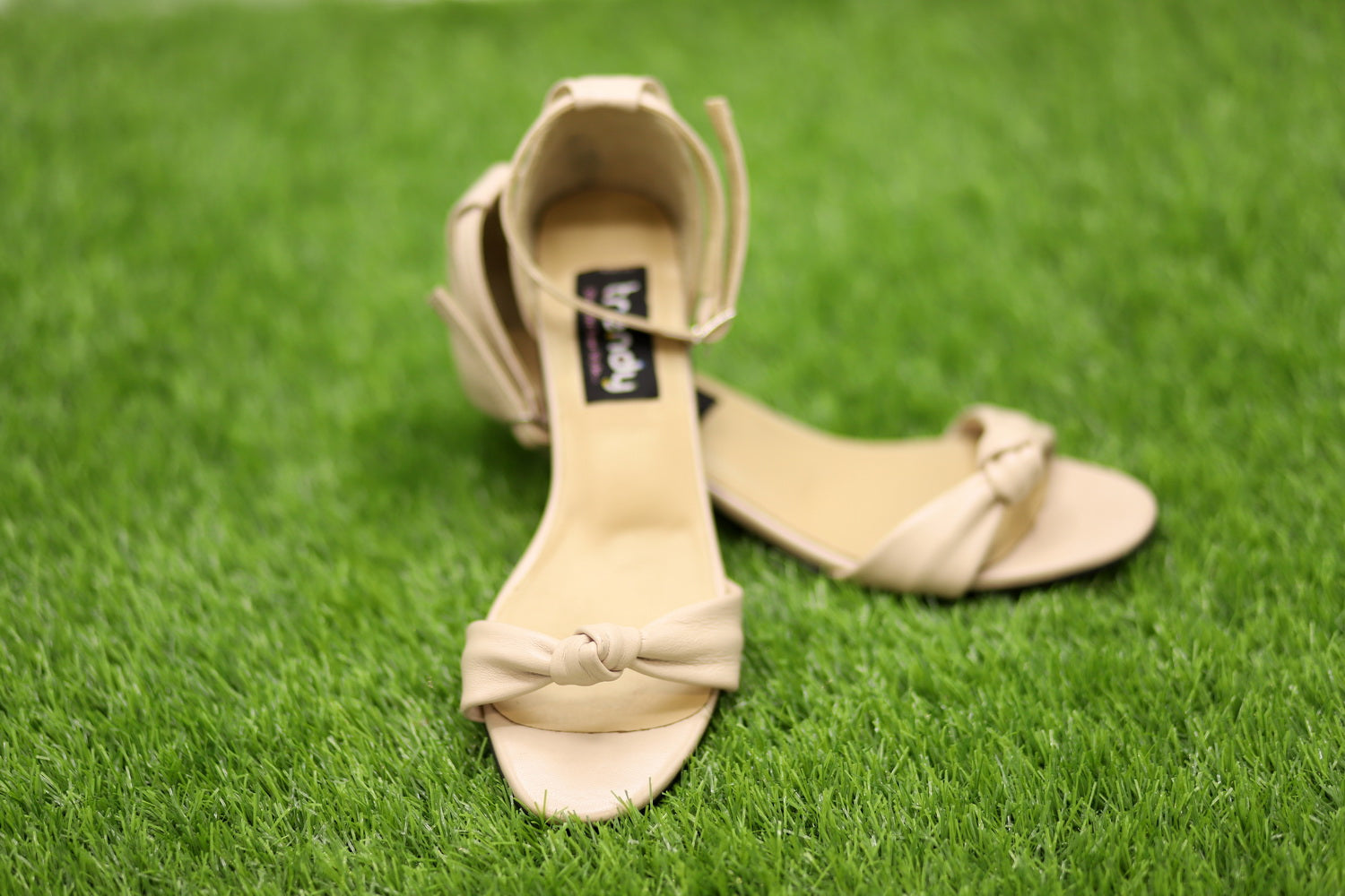 Share 132+ wedding sandal design latest