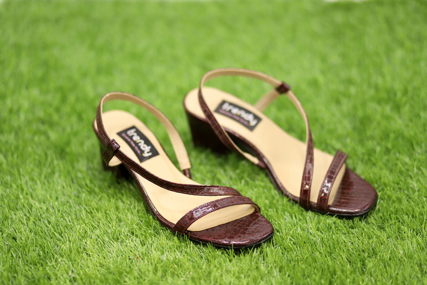 Leather Heeled Sandal Design ZA028